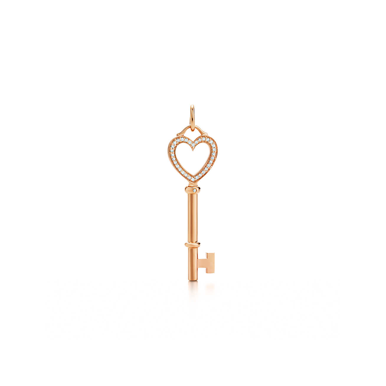 Tiffany Keys 系列中号 18K 玫瑰金镶钻心形钥匙吊饰