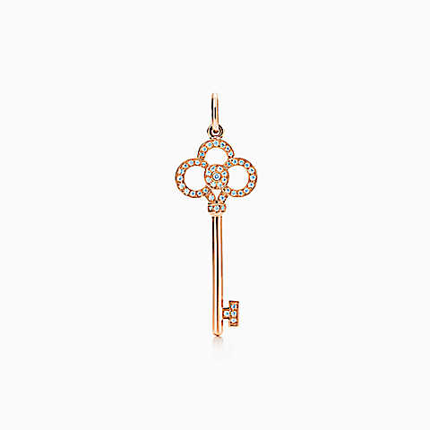 Tiffany Keys 18k 玫瑰金镶钻心冠钥匙吊坠