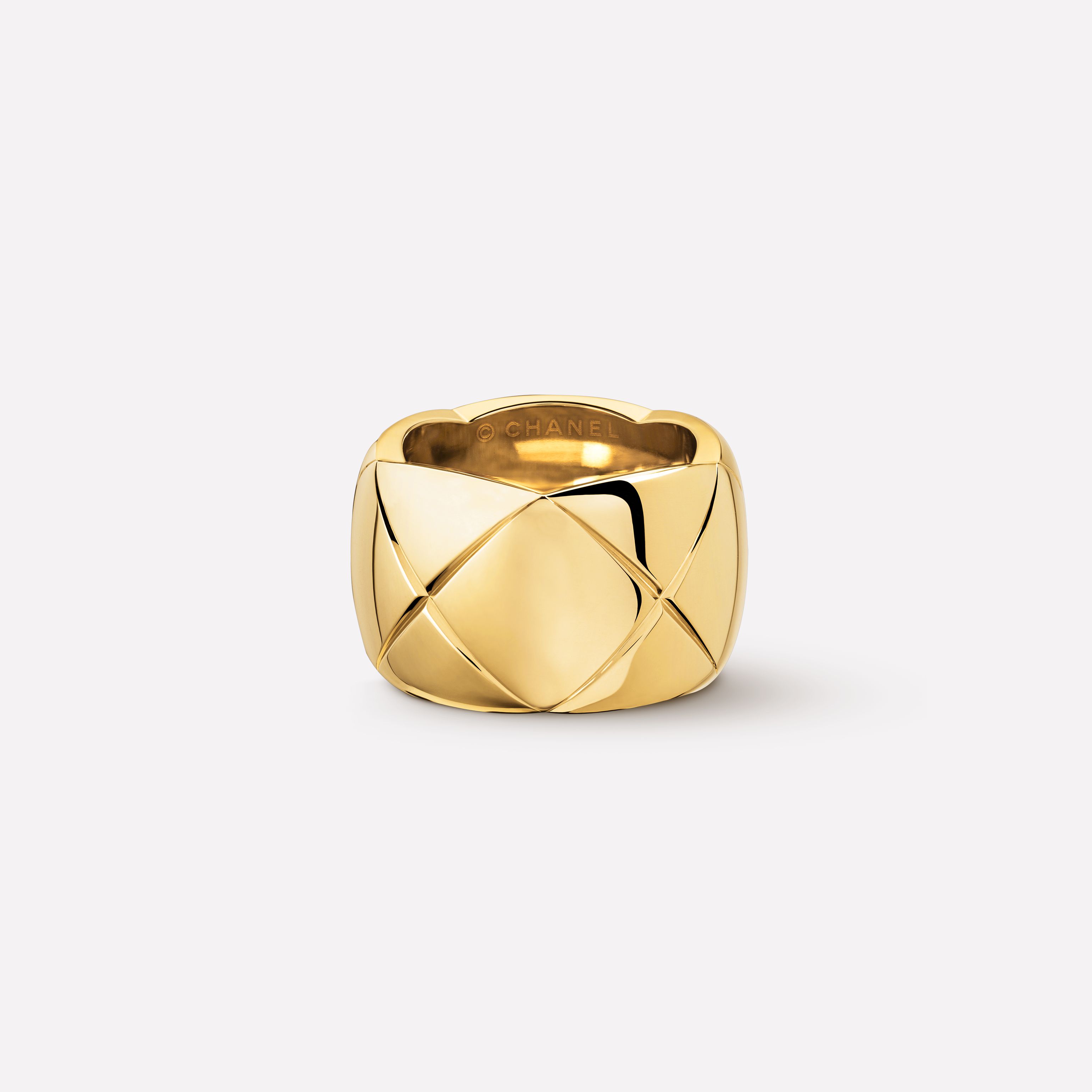 COCO CRUSH系列戒指 奢华款，菱格纹图案，黄18K金