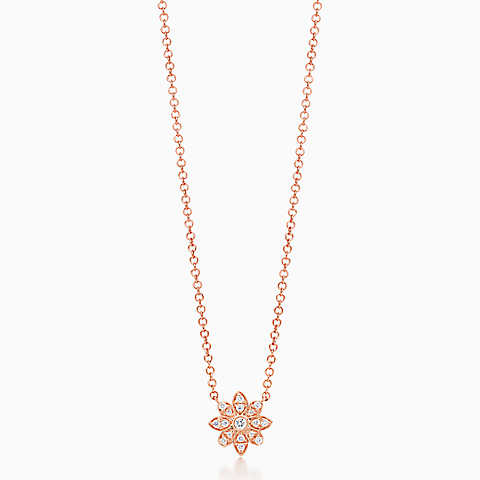 Tiffany Enchant® 18k 玫瑰金镶钻花式吊坠