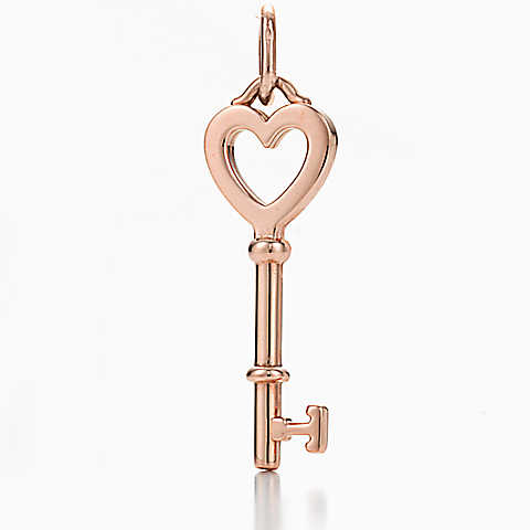Tiffany Keys 18k 玫瑰金心形钥匙吊饰