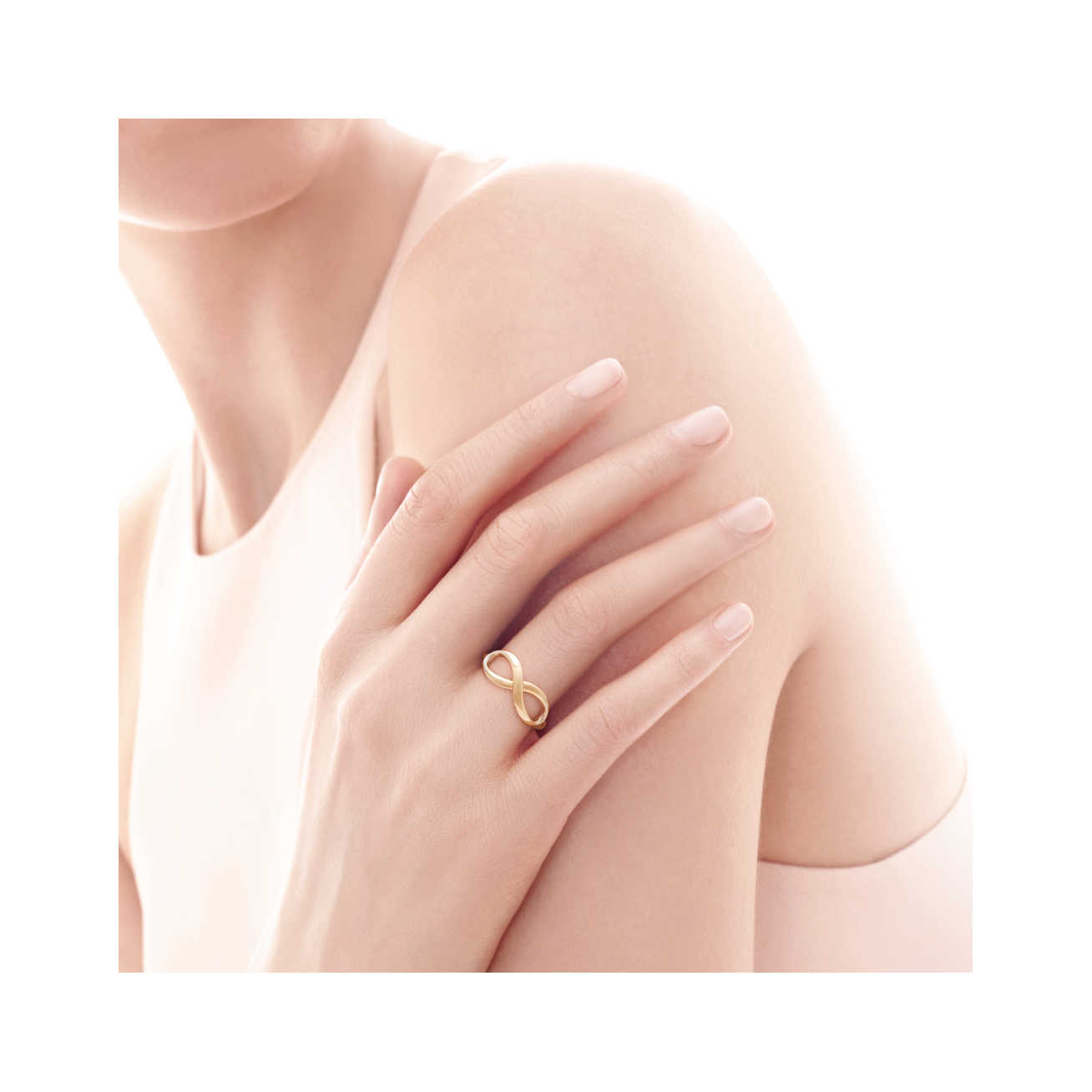 Tiffany Infinity 18K 金戒指